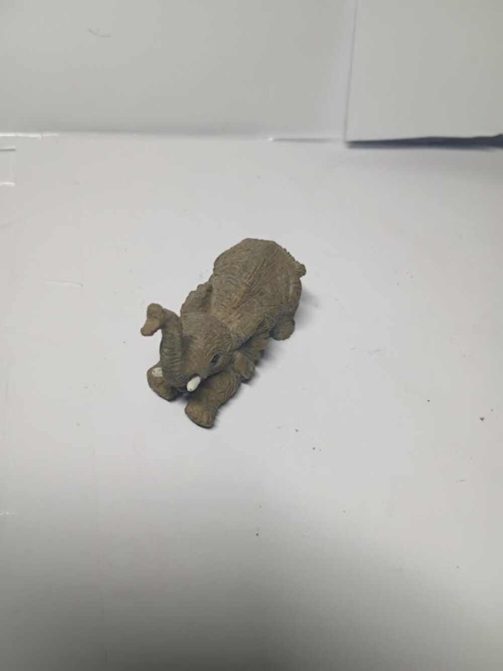 The Herd Vintage 1989 Resin Elephant Figures by Martha Carey - Picture 8 of 10